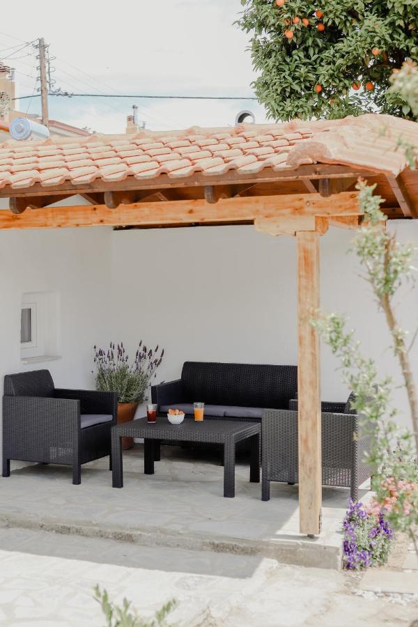 The Olive House Apartment Néa Péramos Exterior foto